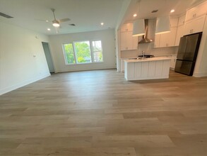 517 13th Ave S in St. Petersburg, FL - Building Photo - Building Photo