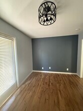 1886 Fairway Park, Unit B in Escondido, CA - Foto de edificio - Building Photo