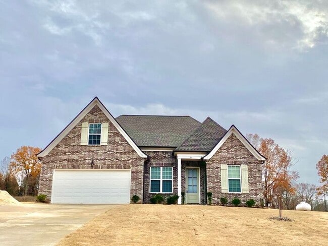 95 Crimsonwood Dr in Byhalia, MS - Building Photo - Building Photo