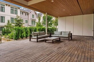 8447-B407-8202 202 St. in Langley, BC - Building Photo - Building Photo