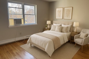 90 Stonehurst Blvd, Unit 90 D in Freehold, NJ - Building Photo