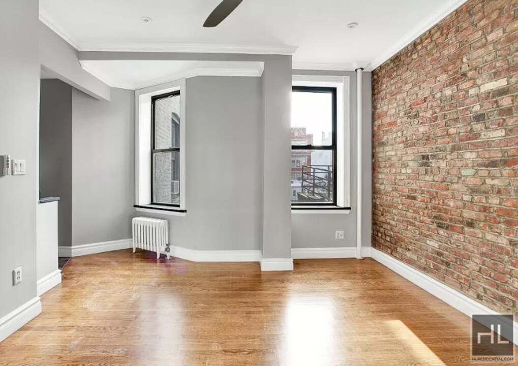 East 13th Street in New York, NY - Building Photo