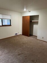 140 B St in Buckley, WA - Building Photo - Building Photo