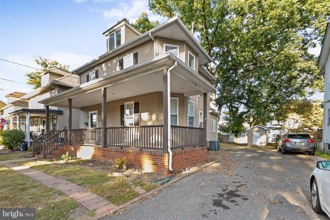 720 Cinnaminson Ave in Palmyra, NJ - Building Photo - Building Photo
