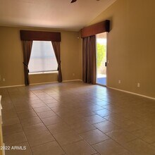 2235 E Donald Dr in Phoenix, AZ - Building Photo - Building Photo
