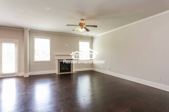2824 Bluestone Dr SW in Atlanta, GA - Building Photo - Building Photo