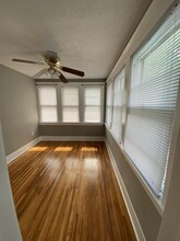 5219 Walker Ave, Unit 2W in Lincoln, NE - Foto de edificio - Building Photo