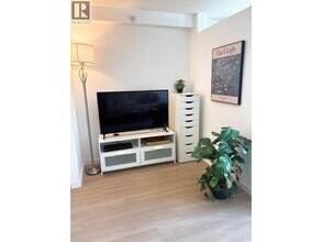 1188 Richards St in Vancouver, BC - Building Photo - Building Photo