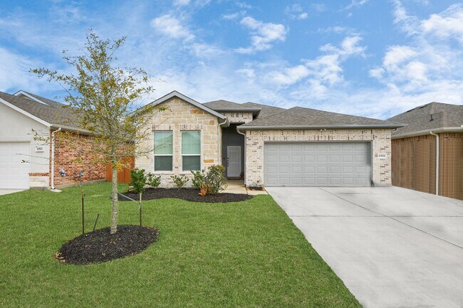 property at 10519 Moon Vly Ln