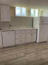 4 Turner Ln in Lancaster, MA - Foto de edificio - Building Photo