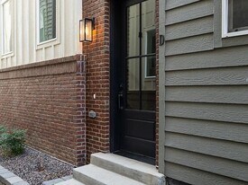 3505 S Marion St, Unit D in Englewood, CO - Building Photo