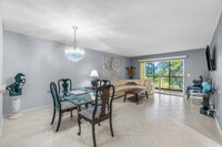 7341 Amberly Ln in Delray Beach, FL - Foto de edificio - Building Photo