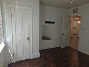 1003 E Walnut St in Goldsboro, NC - Building Photo - Building Photo