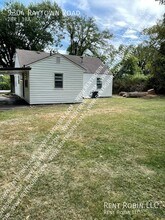 9304 Raytown Rd in Kansas City, MO - Building Photo - Building Photo