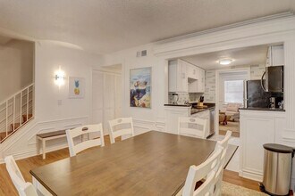 400 William Hilton Pkwy in Hilton Head Island, SC - Building Photo - Building Photo