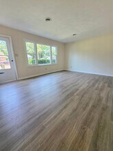 828 Ridgeway Ave in Hampton, VA - Building Photo - Building Photo