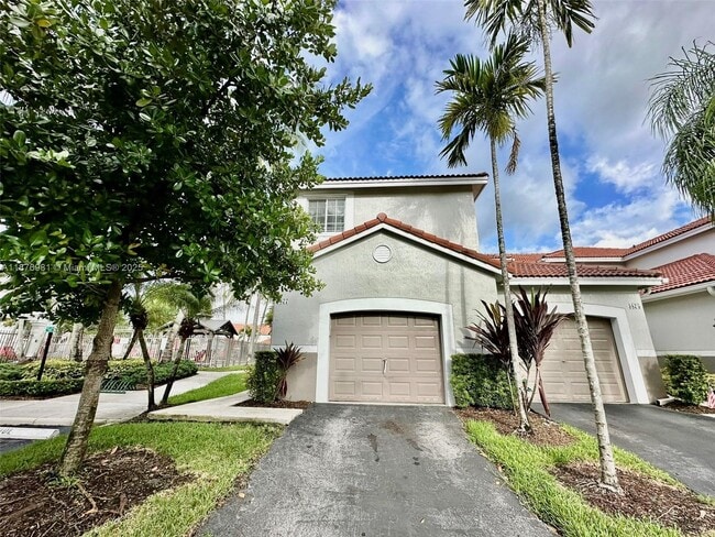 property at 3877 San Simeon Cir