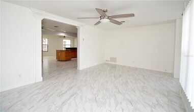 1313 Mango Ave in Venice, FL - Building Photo - Building Photo