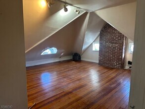 324 Claremont Ave in Montclair, NJ - Building Photo - Building Photo