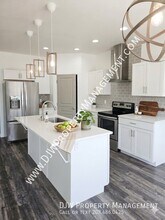 1594 S Pilar Wy in Nampa, ID - Building Photo - Building Photo