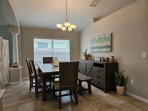 24415 Summer Wind Ct in Lutz, FL - Building Photo - Building Photo