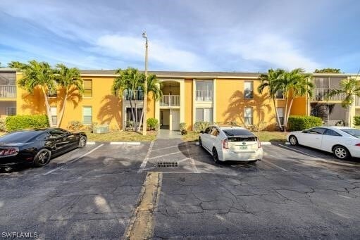 12650 Kenwood Ln in Ft. Myers, FL - Building Photo - Building Photo