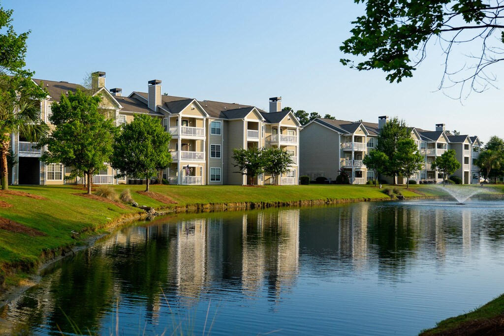 Palmetto Pointe Myrtle Beach, SC Apartments