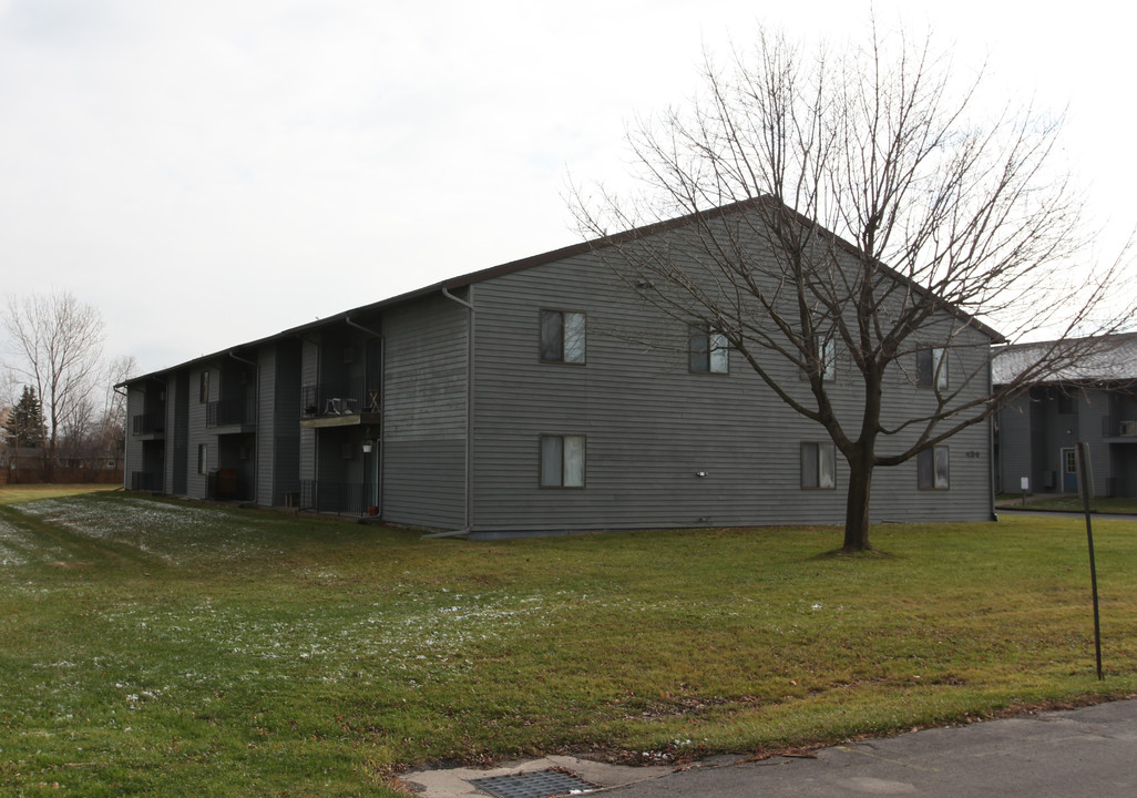 Hazelhurst Apartments in Syracuse, NY - Building Photo