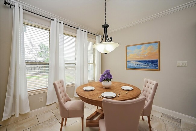 property at 5315 Little Creek Ct