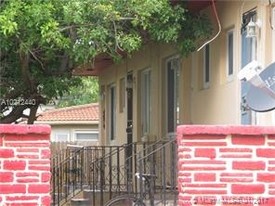 Little Havana Gem (5 Units) Apartments