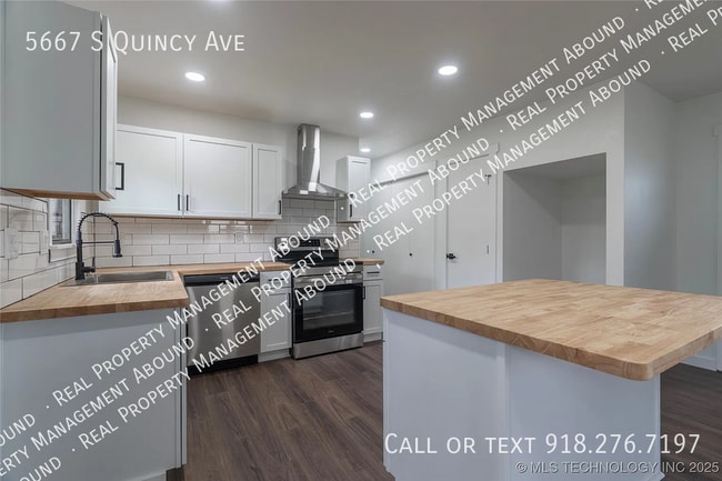 5667 S Quincy Ave in Tulsa, OK - Building Photo - Building Photo