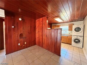 1935 Ricardo Ave in Ft. Myers, FL - Building Photo - Building Photo