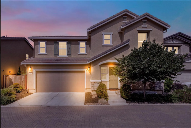 property at 9 Suncatcher Pl