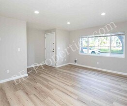 1412 S 14th St in Tacoma, WA - Building Photo - Building Photo