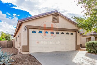 597 W Casa Mirage Dr in Casa Grande, AZ - Building Photo - Building Photo