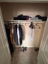 521 Small Cedar Dr, Unit Room 1 in League City, TX - Building Photo - Building Photo