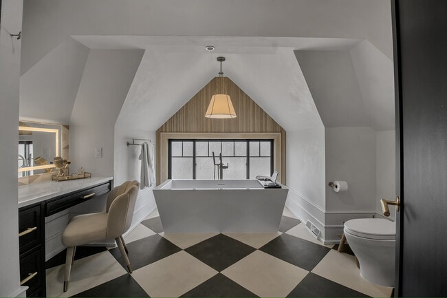 827 Bird Ave in Buffalo, NY - Foto de edificio - Building Photo