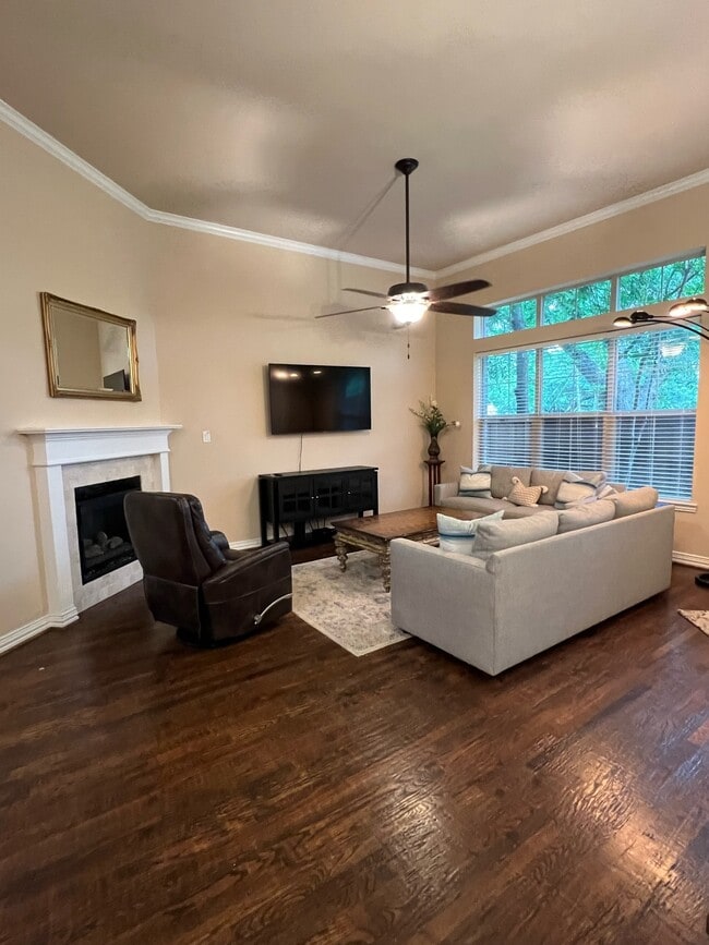 property at 2211 Eriksson Ln