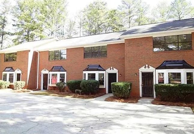 property at 1888 Patterson Cir