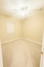 1640 Enclave Rd in Jacksonville, FL - Building Photo - Building Photo