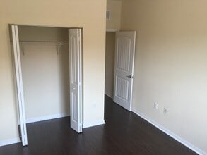 3606 NW 29th Ct in Lauderdale Lakes, FL - Foto de edificio - Building Photo