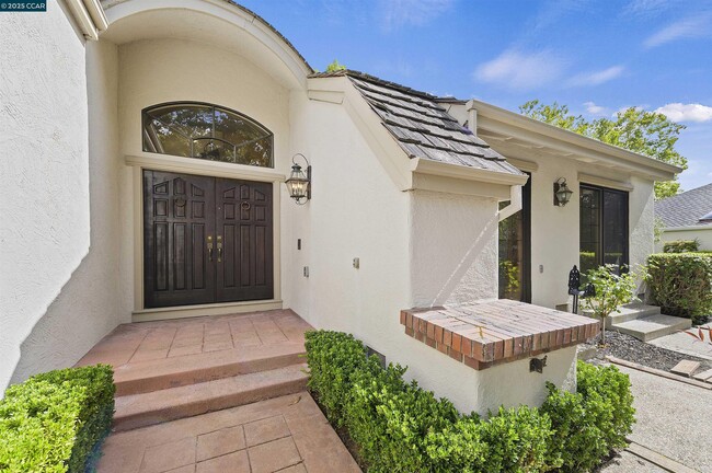 51 Deer Meadow Ln in Danville, CA - Building Photo - Building Photo