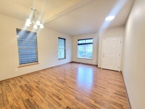 19226 25th Ave SE in Bothell, WA - Building Photo - Building Photo