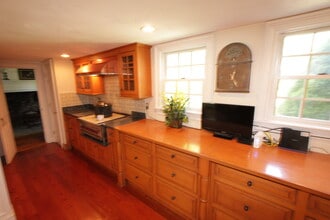 2828 Main St in Barnstable, MA - Building Photo - Building Photo