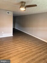 2021 Kelmore Rd in Dundalk, MD - Building Photo