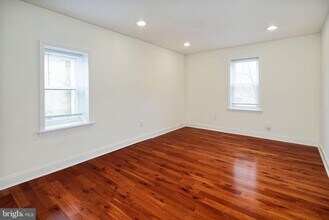 1510 Brown St in Philadelphia, PA - Building Photo - Building Photo