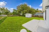 275 NW 97th St in Miami, FL - Building Photo - Building Photo