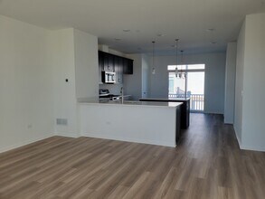 1550 Times Dr in Des Plaines, IL - Building Photo - Building Photo