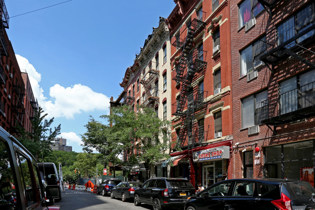 190 Orchard St in New York, NY - Foto de edificio