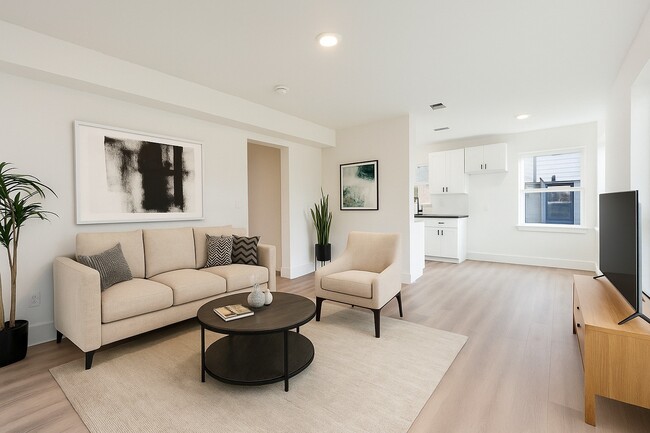 property at 2607 Live Oak St